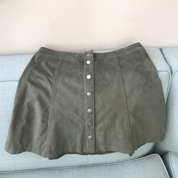 Abercrombie & Fitch Suede Snap Button Skirt - Picture 1 of 3